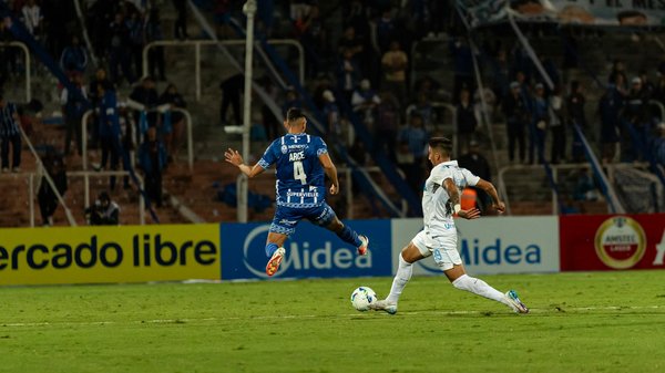 Comment optimiser la position en canoë pour une meilleure propulsion ?